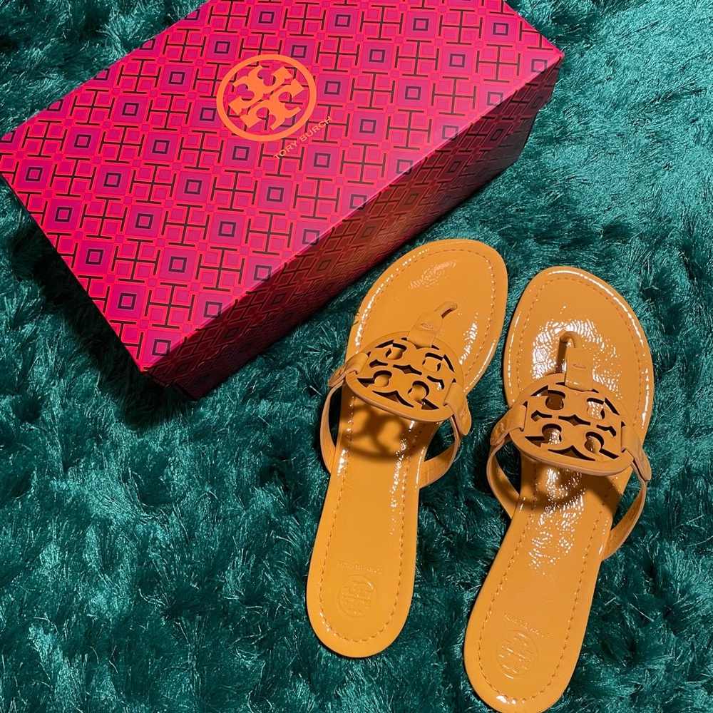 Women's Miller Patent Thong Sandal